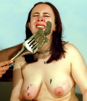 Humiliated Slavegirl
