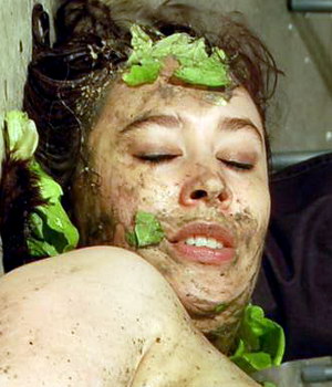 Humiliated Slavegirl
