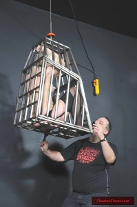 cage-bondage-03